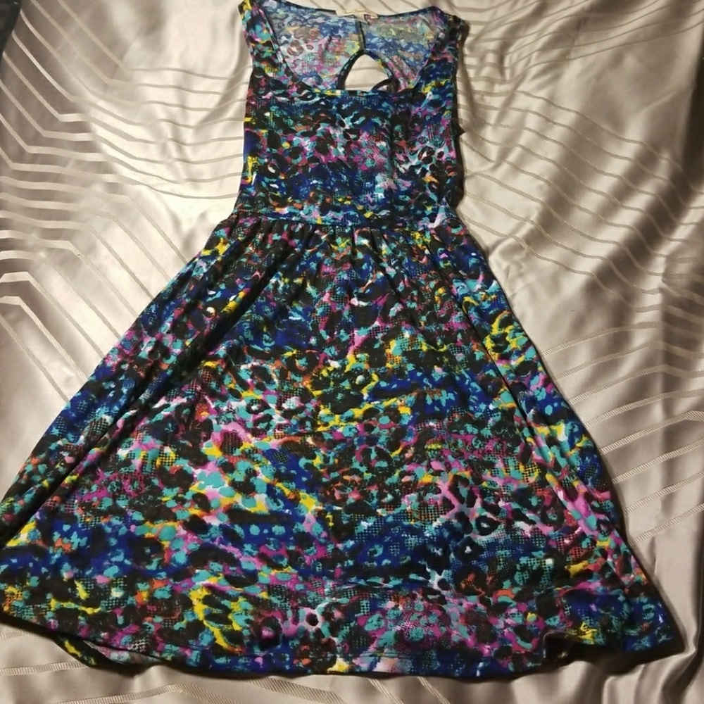 True Freedom Colorful Dress - Picture 2 of 6